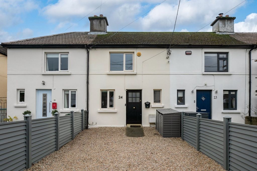 Property photo 2 of 15 Picture No. 28