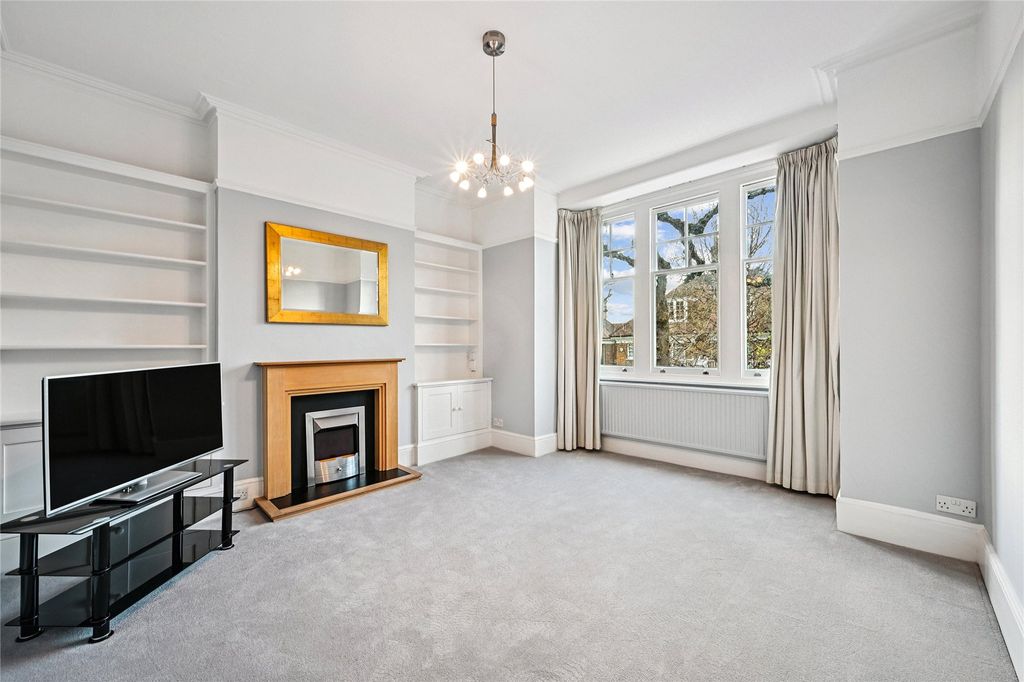 Property photo 2 of 10 Picture No. 33