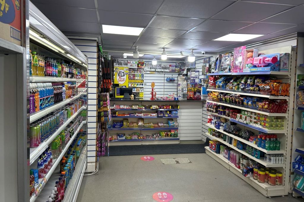 Property photo 2 of 22