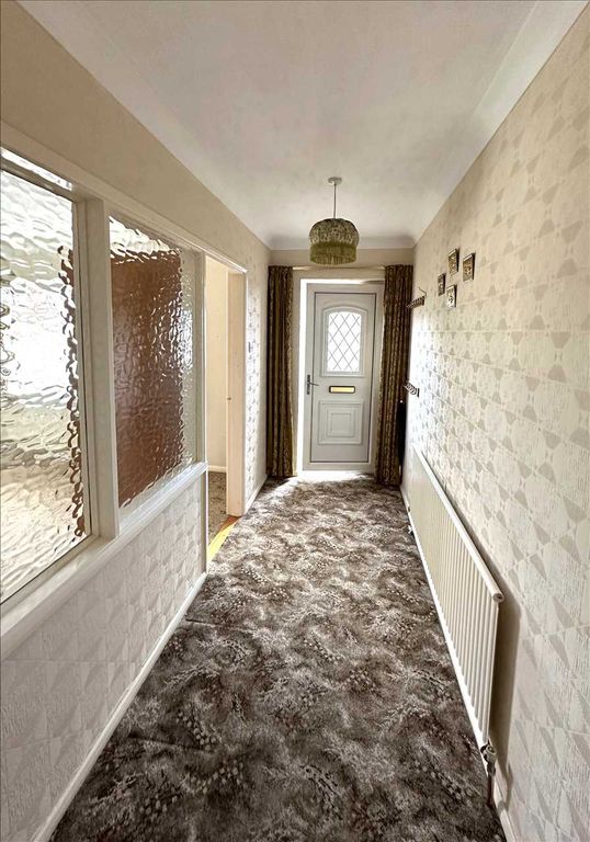 Property photo 2 of 19 Entrance Hall: