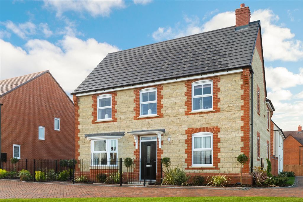 Property photo 1 of 14