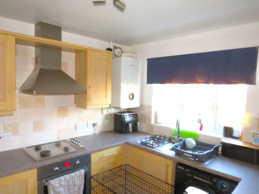Property photo 2 of 19