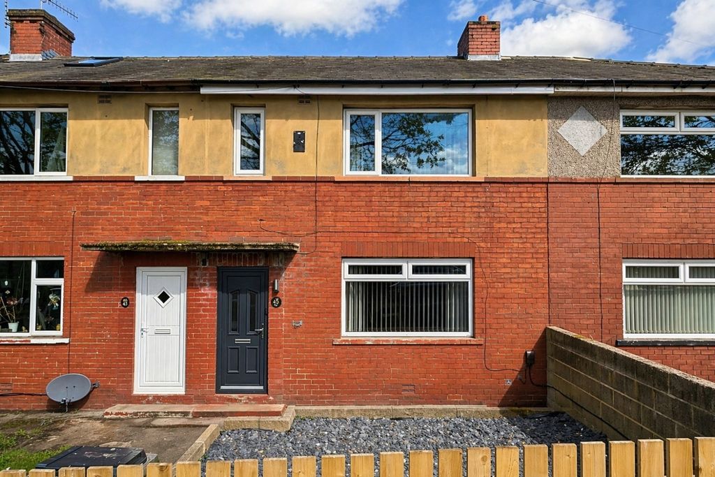 Property photo 1 of 20 Park Lane Ewemove Siddal (29)