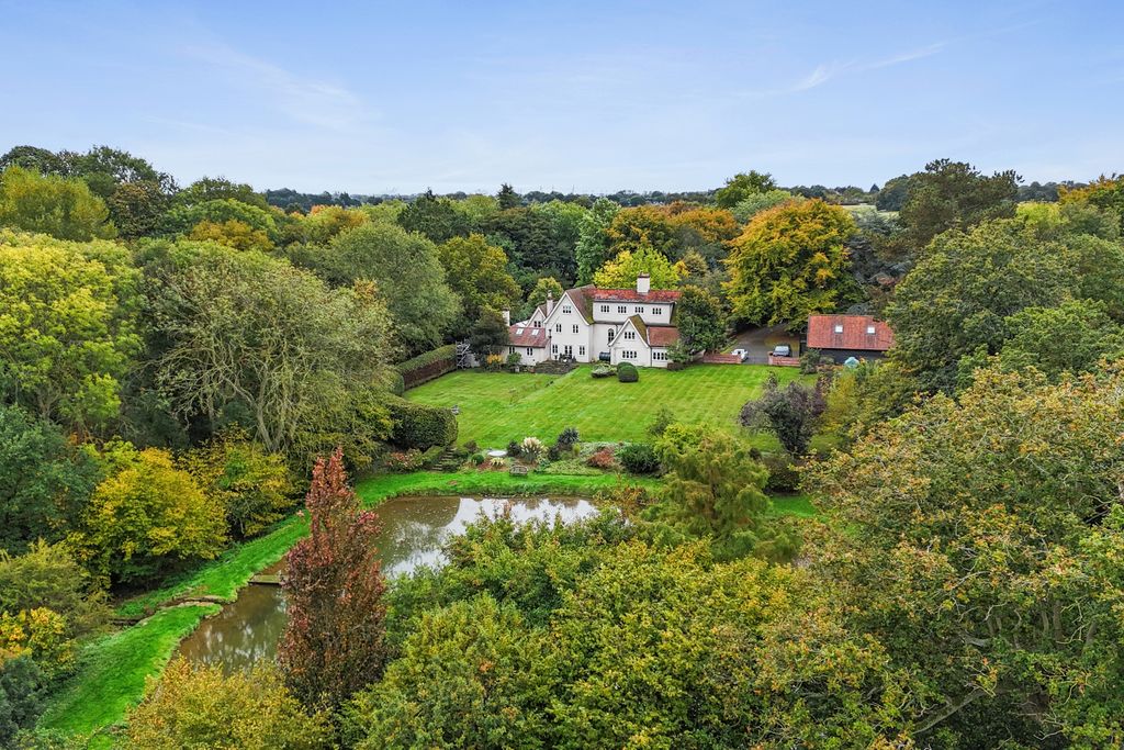 Property photo 1 of 54