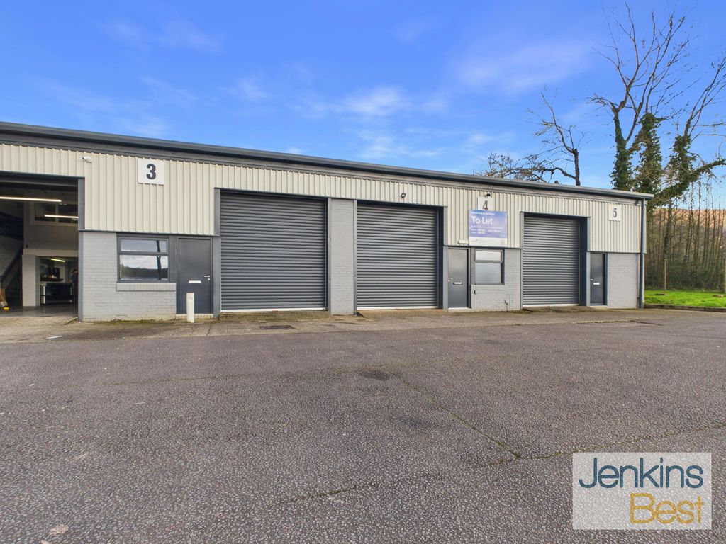 Property photo 2 of 27 Cam05096G0-Pr0027-Still040.Jpg