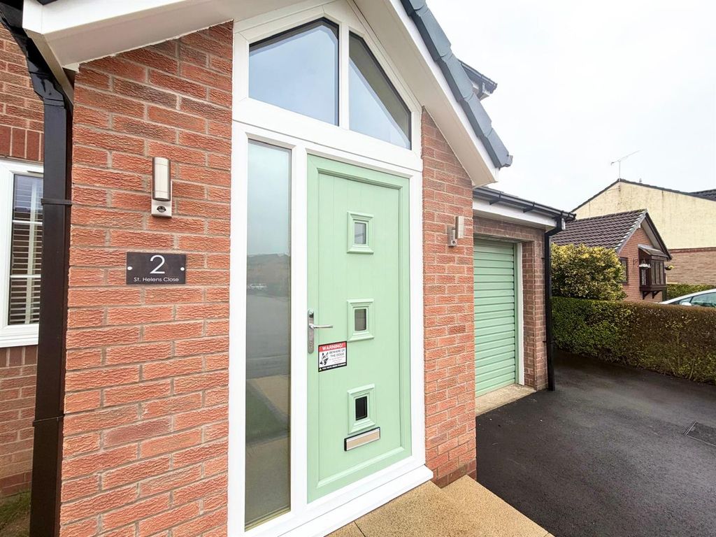 Property photo 1 of 25 Front