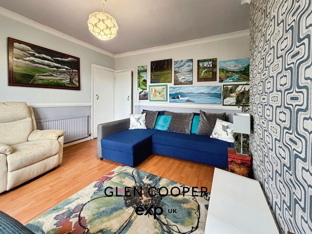 Property photo 3 of 14