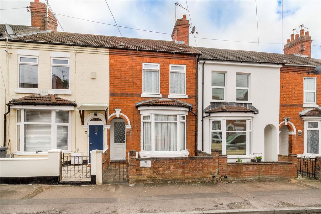 Property photo 1 of 15