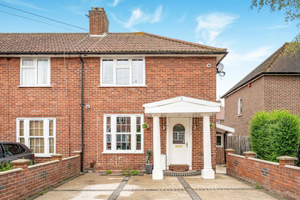 Property photo 1 of 14