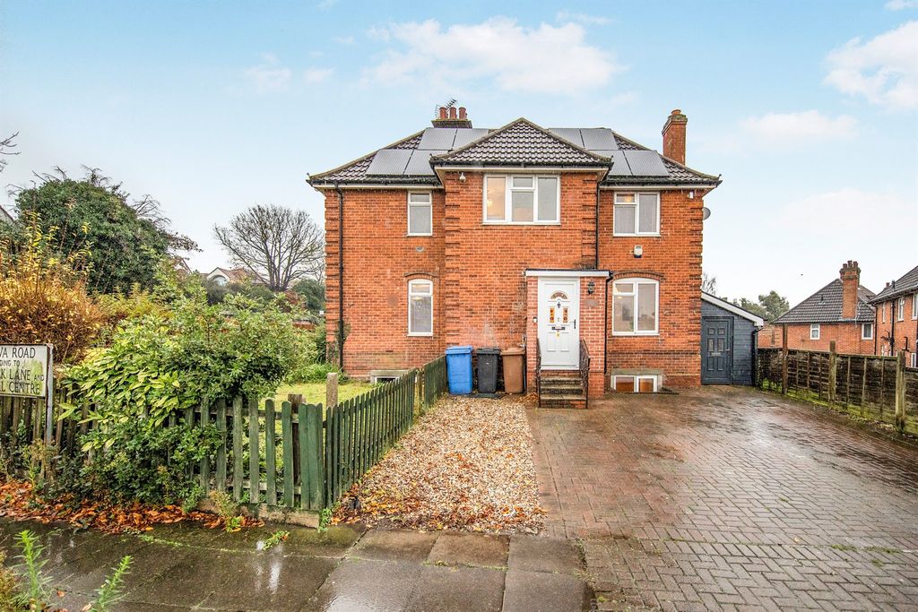 Property photo 1 of 20