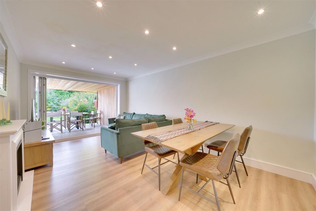 Property photo 3 of 17 Dsc01019-Dsc01023.Jpg