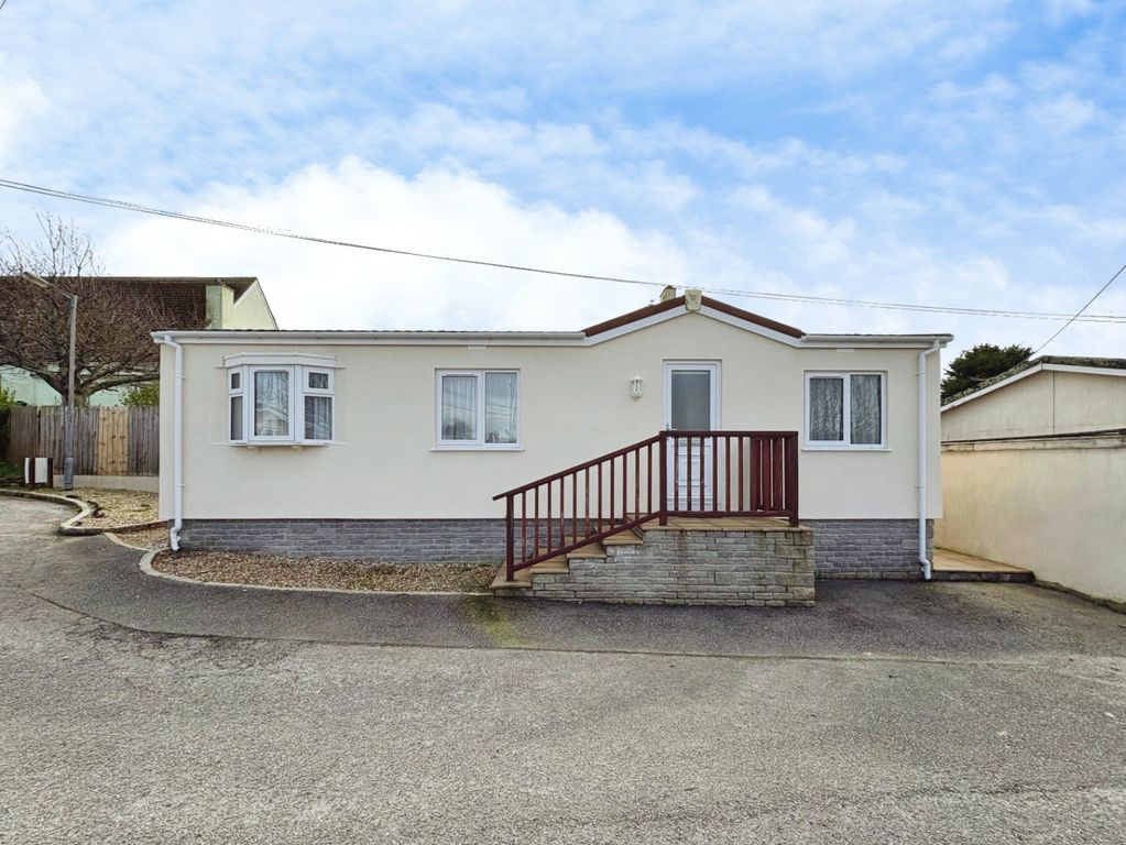 Property photo 1 of 12 4975931