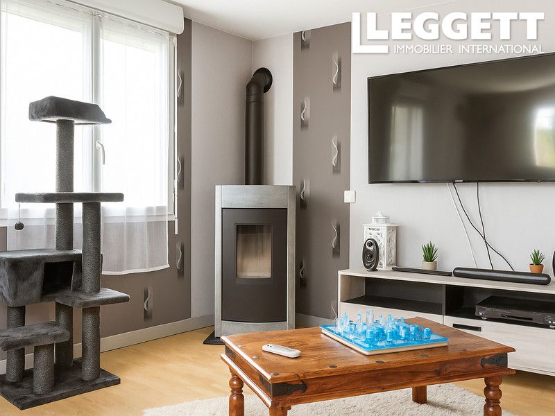 Property photo 3 of 10