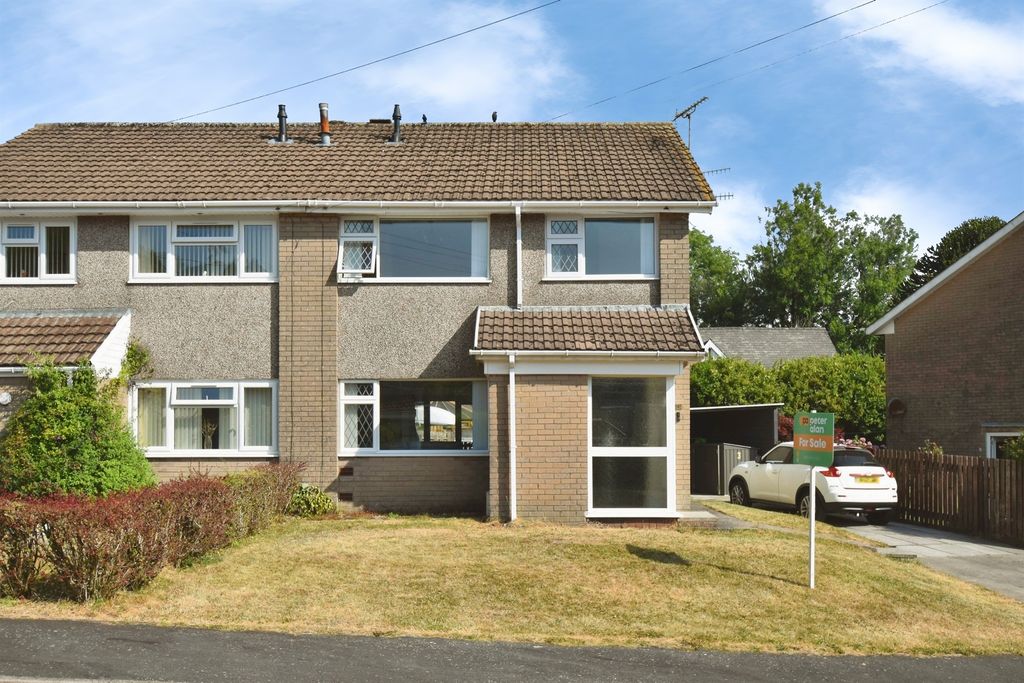 Property photo 1 of 34