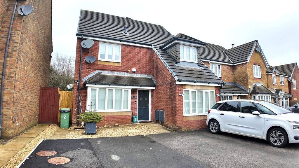 Property photo 1 of 31