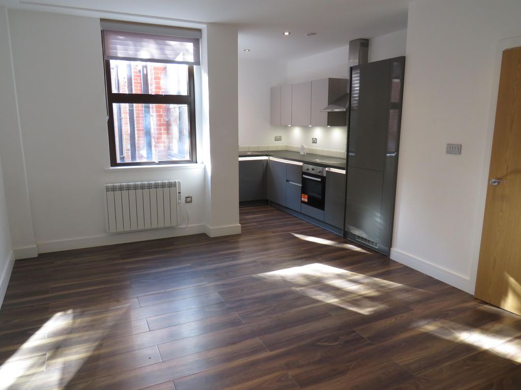 Property photo 2 of 5 Kitchen