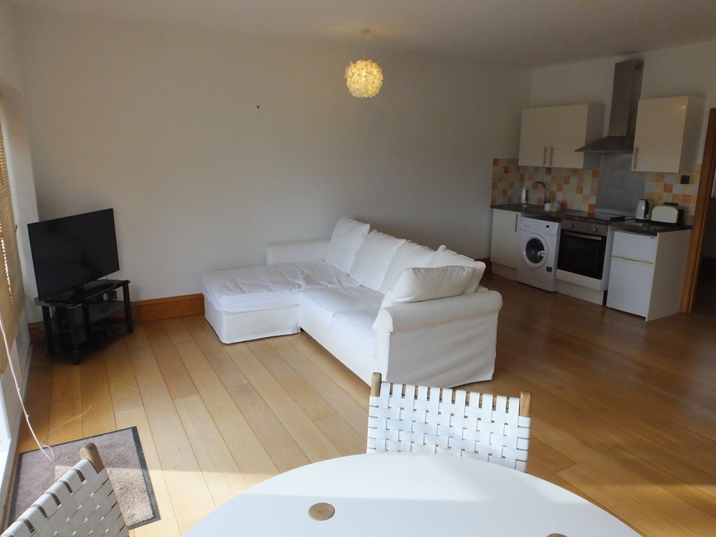 Property photo 2 of 4