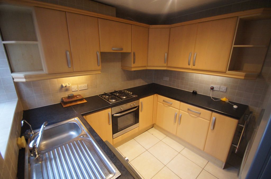 Property photo 3 of 8