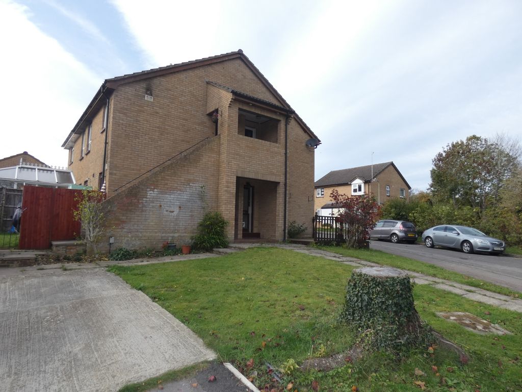 Property photo 1 of 5 P1090558