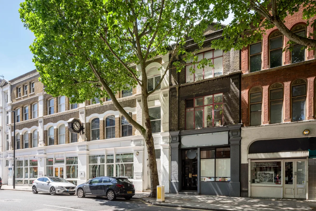 Property photo 1 of 5