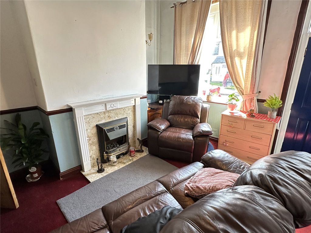 Property photo 2 of 13 Picture No. 02