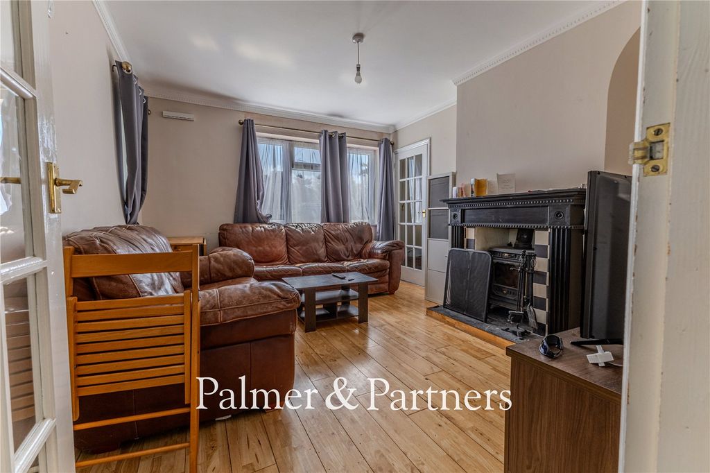 Property photo 2 of 11 Picture No. 05