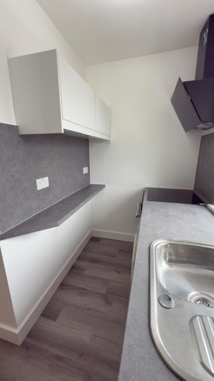 Property photo 2 of 4