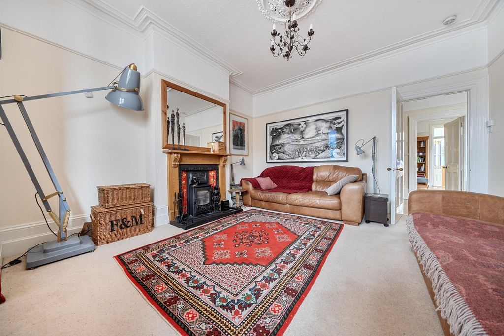 Property photo 3 of 22 1404408-5-6977631990c62.Jpg