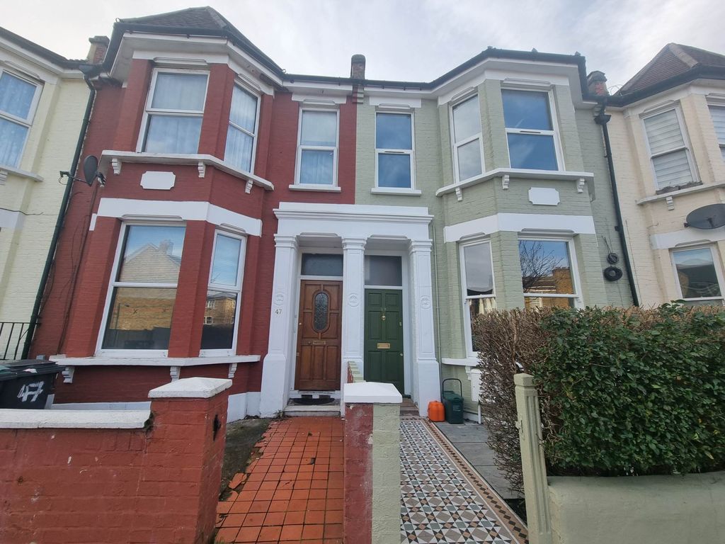 Property photo 1 of 1