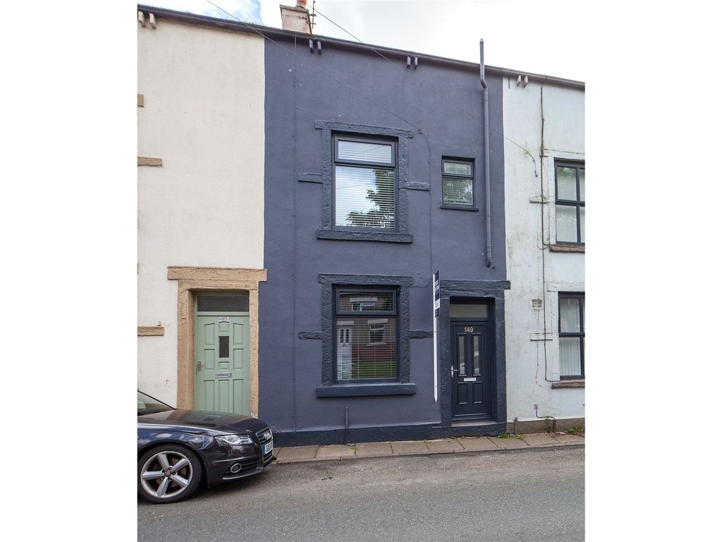 Property photo 1 of 13 External