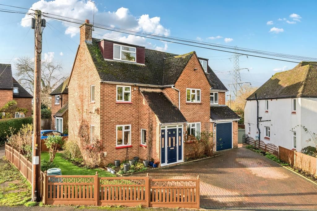 Property photo 1 of 21 Elavated Front Aspect