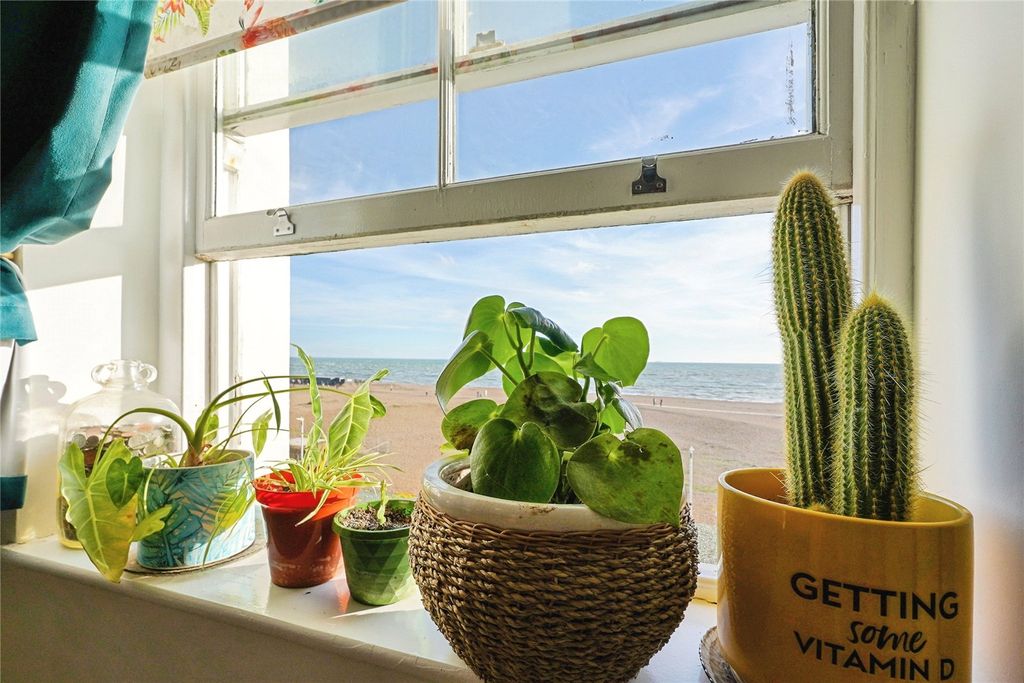 Property photo 2 of 21 Picture No. 65