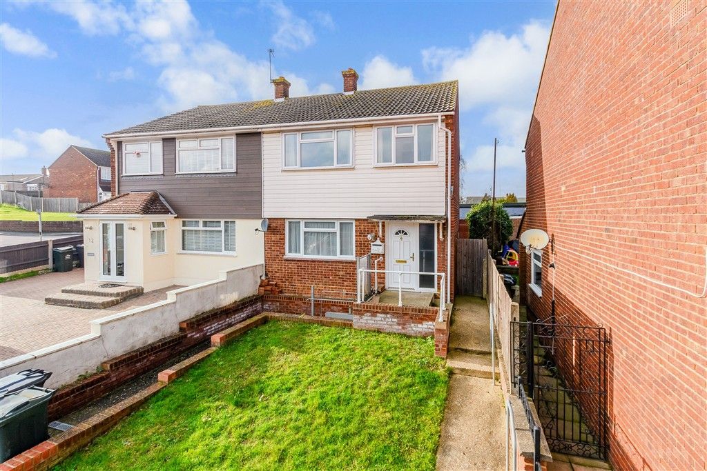 Property photo 1 of 9 External (Web)