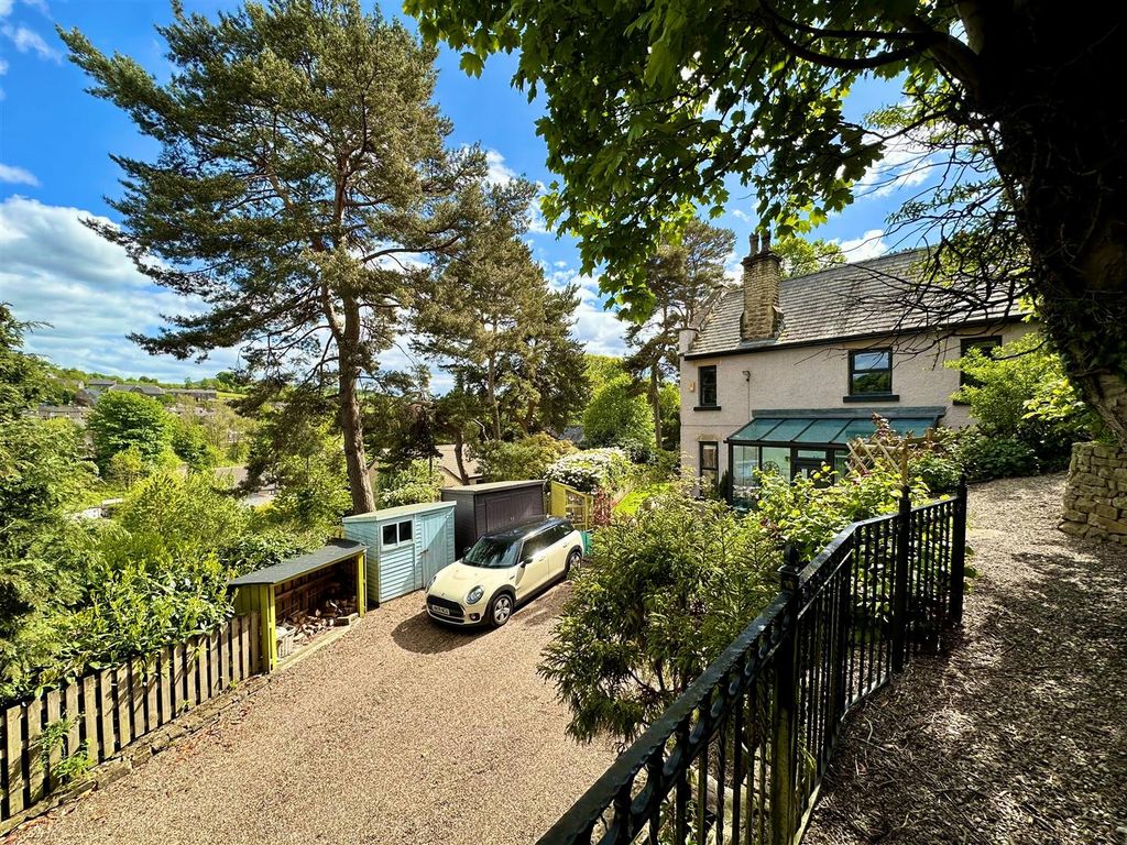 Property photo 1 of 23