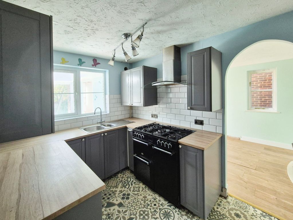 Property photo 3 of 18 9c4Ada8d-20250328_151515