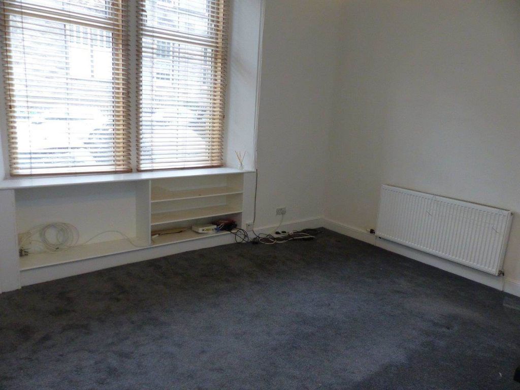 Property photo 3 of 9 Dean Park Street 24 Pf2 (2)