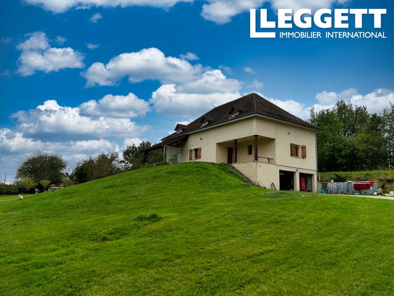 Property photo 3 of 10