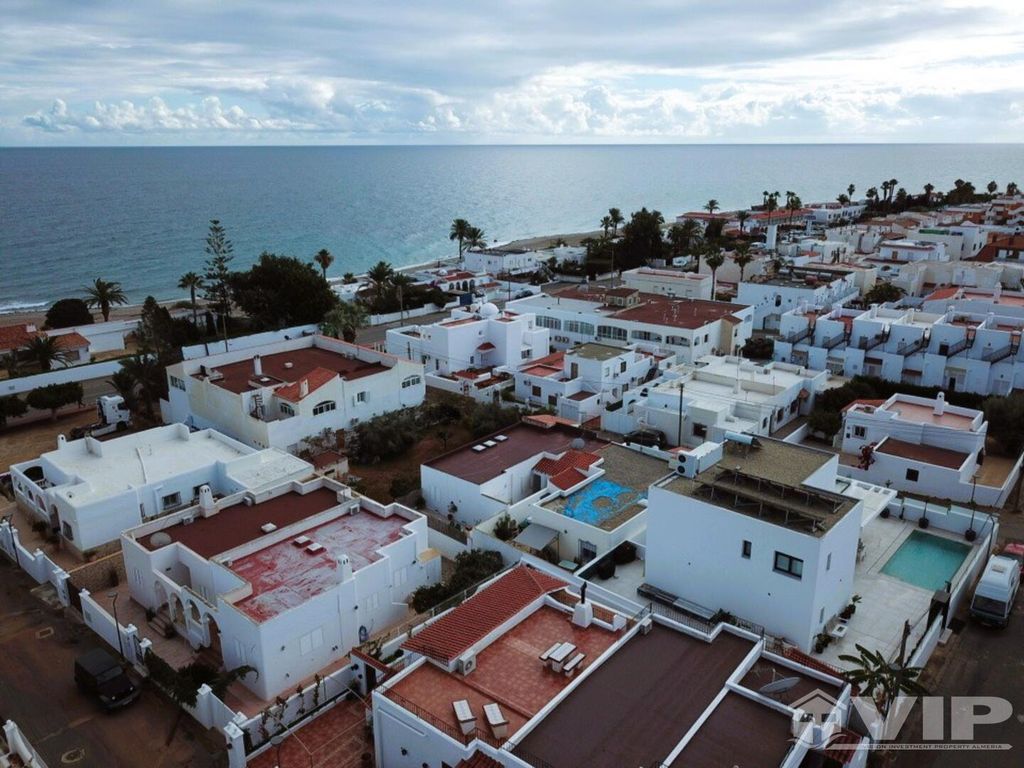 Property photo 3 of 38