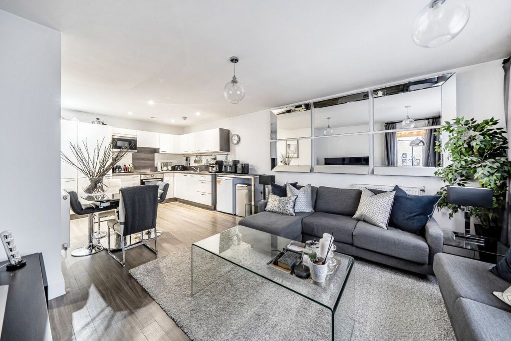 Property photo 1 of 18 Picture No. 07