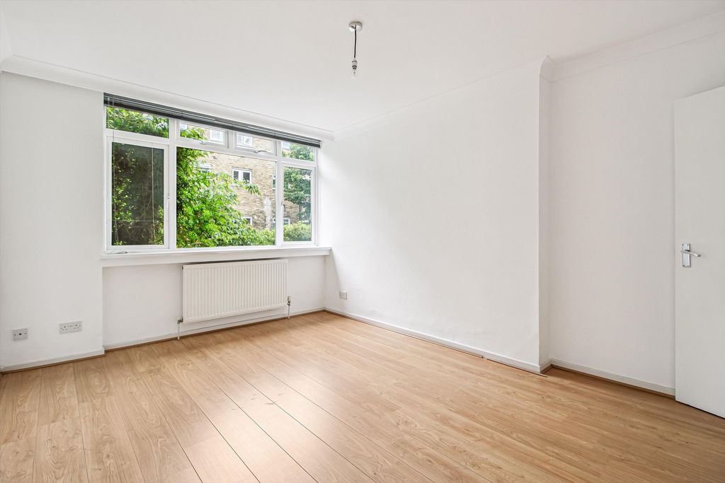 Property photo 2 of 10 Image