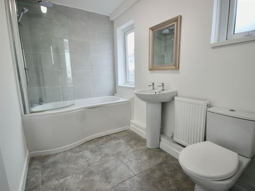 Property photo 3 of 6 Image