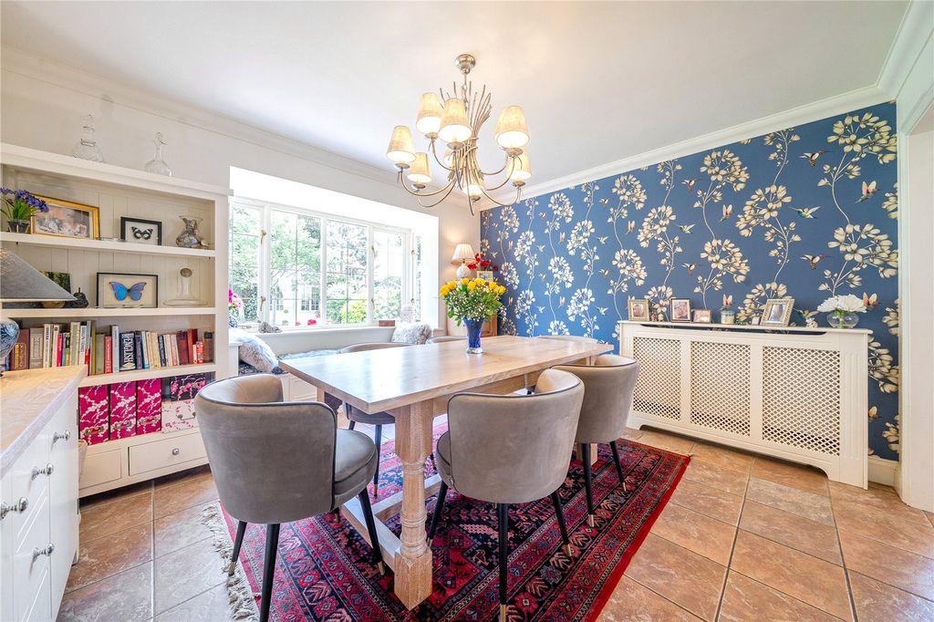 Property photo 3 of 18 Dining Room