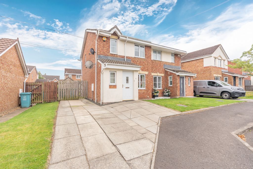 Property photo 1 of 22 3 Bedroom Semi Detached For Sale