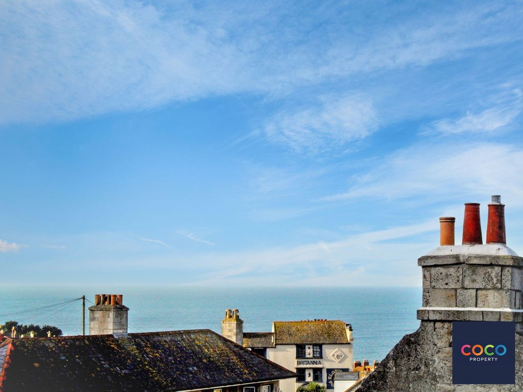 Property photo 3 of 8 View