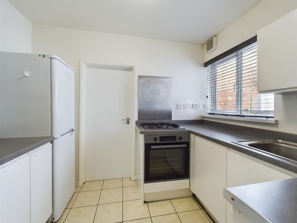 Property photo 3 of 10 Cam02534G0-Pr0322-Still008.Jpg