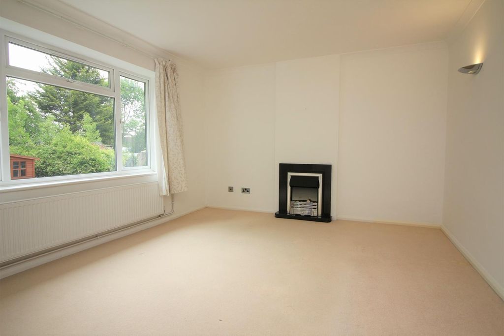 Property photo 3 of 10 Lounge Shot 2.Jpg