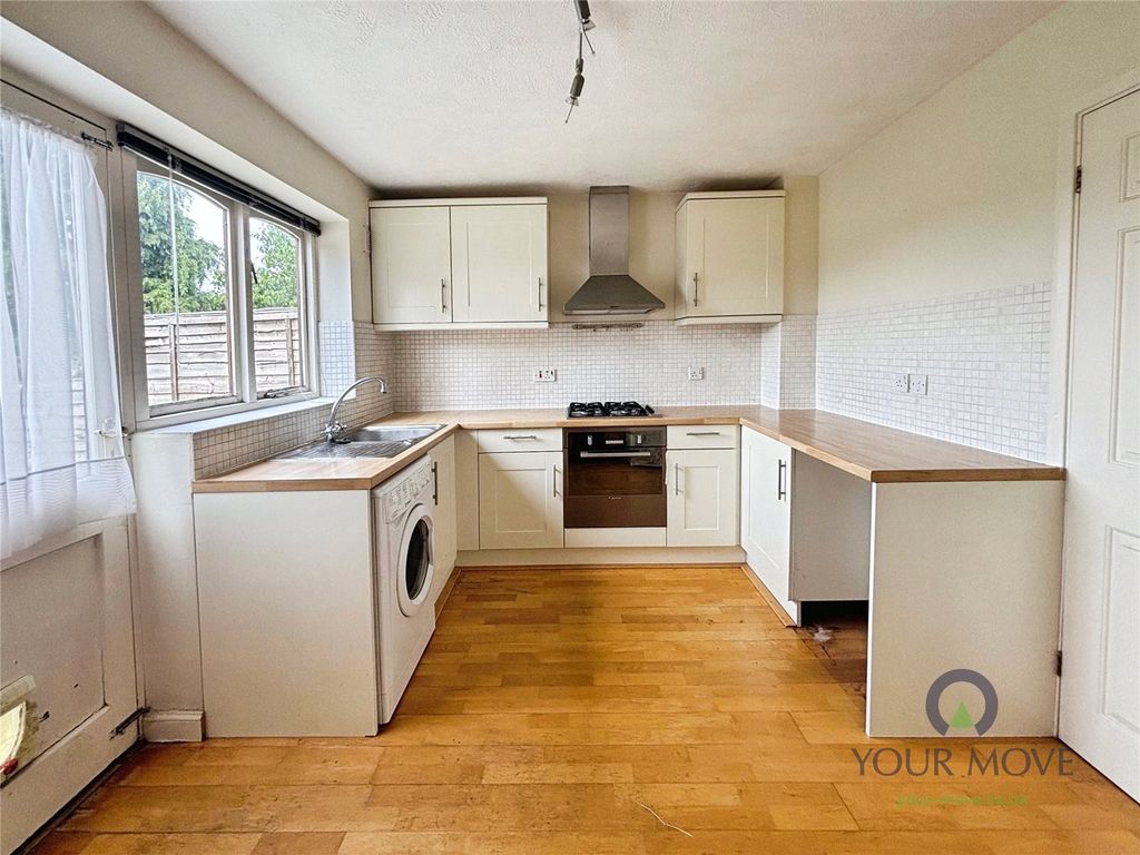 Property photo 2 of 15 Picture No. 04