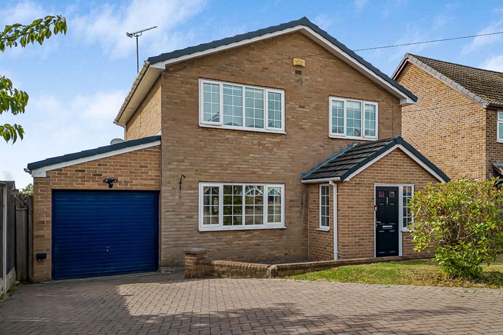 Property photo 1 of 18