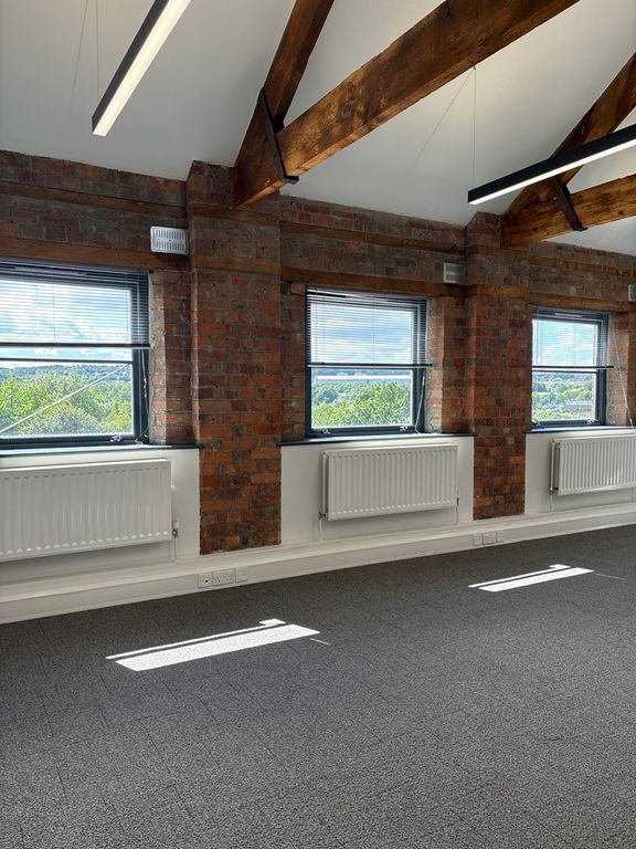Property photo 1 of 4 Maling Exchange 308