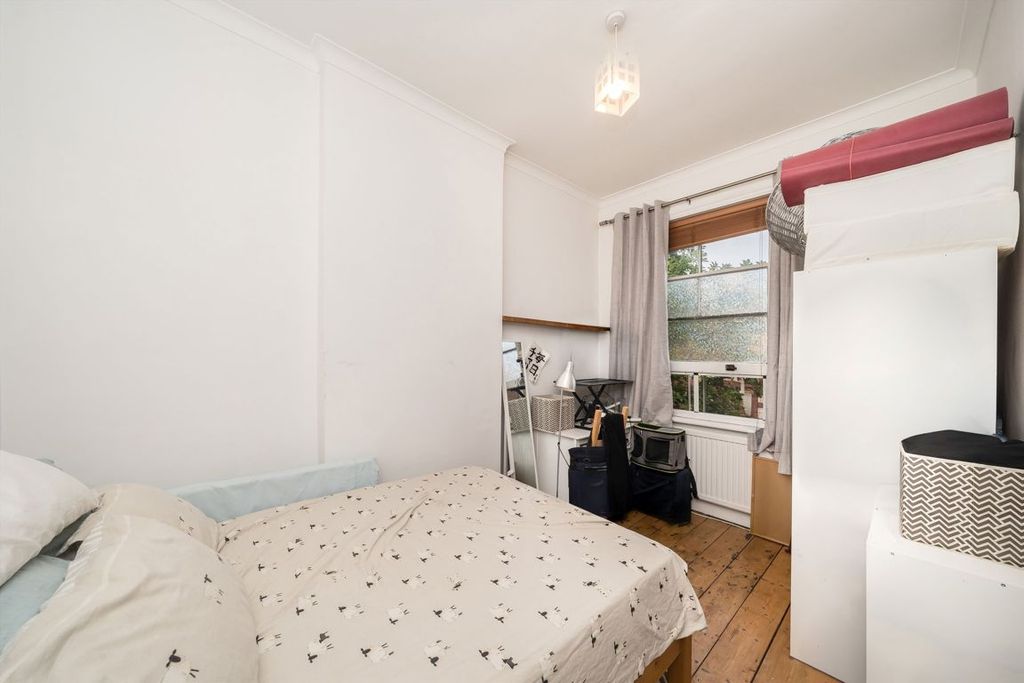 Property photo 3 of 4